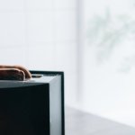 Opiekacz z wymiennymi płytkami grillowymi: jeden sprzęt, wiele możliwości — jak wybrać najlepszy model?